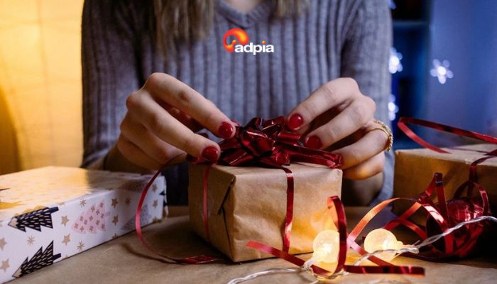 Ti&ecirc;u ch&iacute; chọn qu&agrave; Valentine cho bạn g&aacute;i